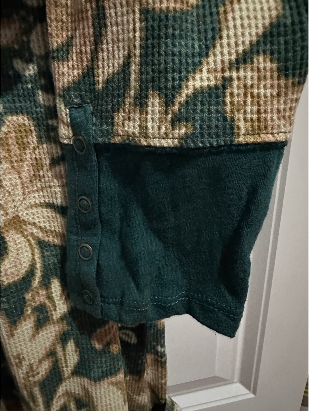Anthropologie Pilcro Floral Waffle Knit Henley Top NWT Size Large - Picture 8 of 9